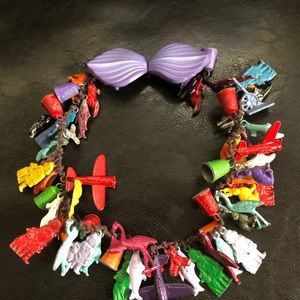 Vintage 80’s metal Charm necklace